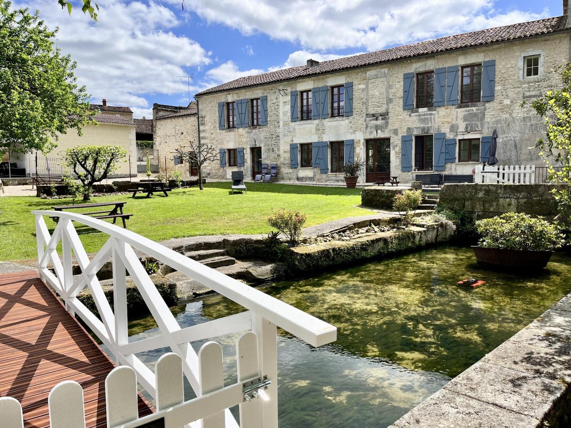 Willa Petit Moulin De Veillard Bourg-Charente Zewnętrze zdjęcie