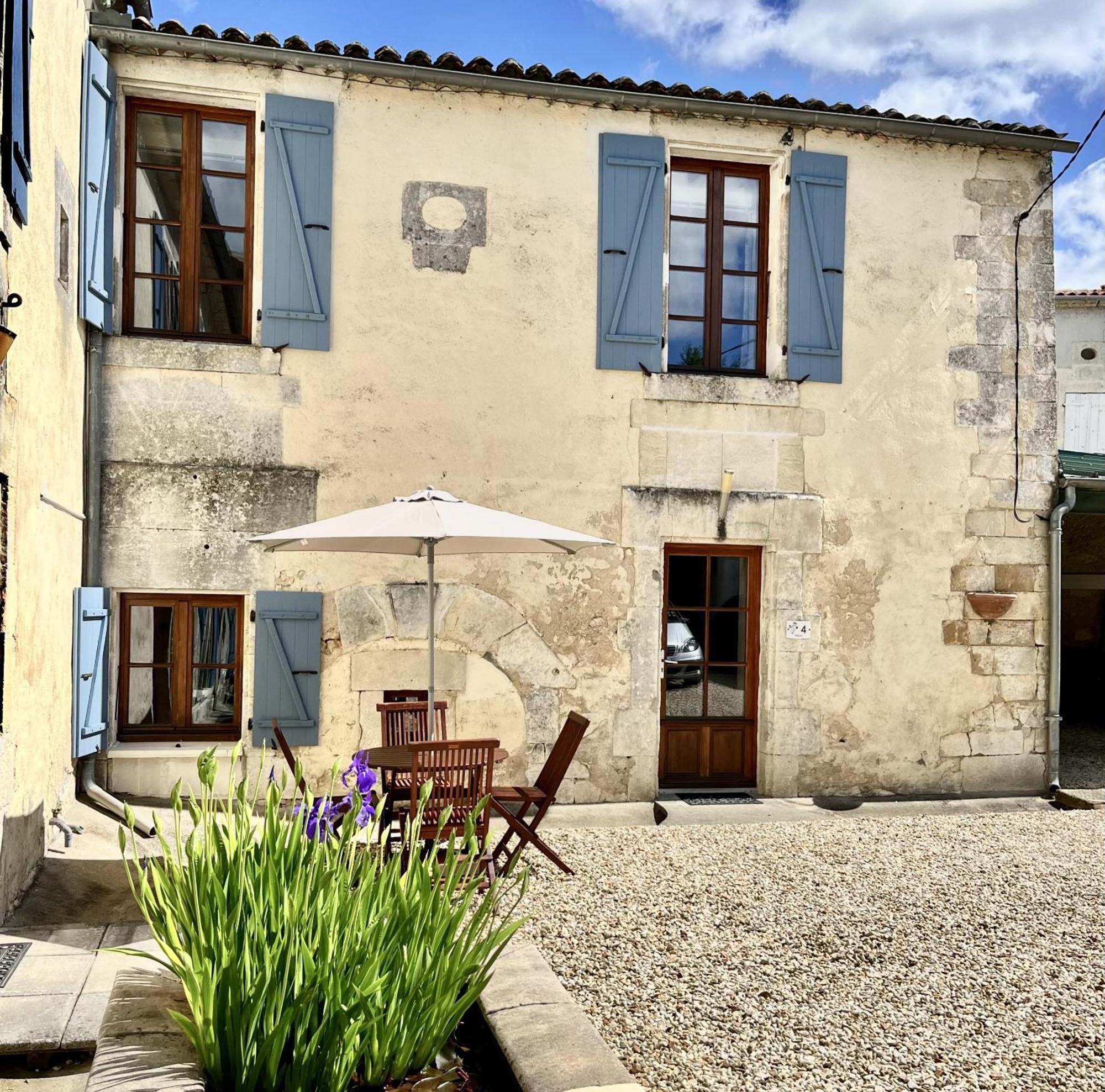 Willa Petit Moulin De Veillard Bourg-Charente Zewnętrze zdjęcie